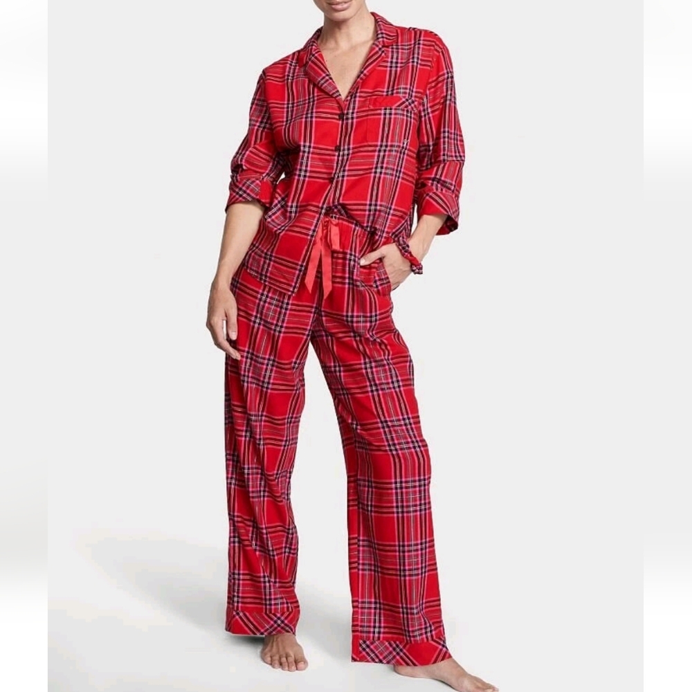 Victoria's Secret Flannel Long Pajama Set Women's M Red Black Holiday Retro Y2K - Picture 1 of 15